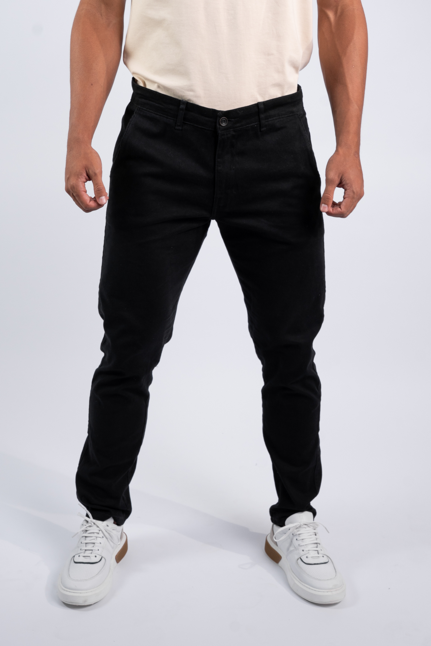 Calça Chino Sarja Preta