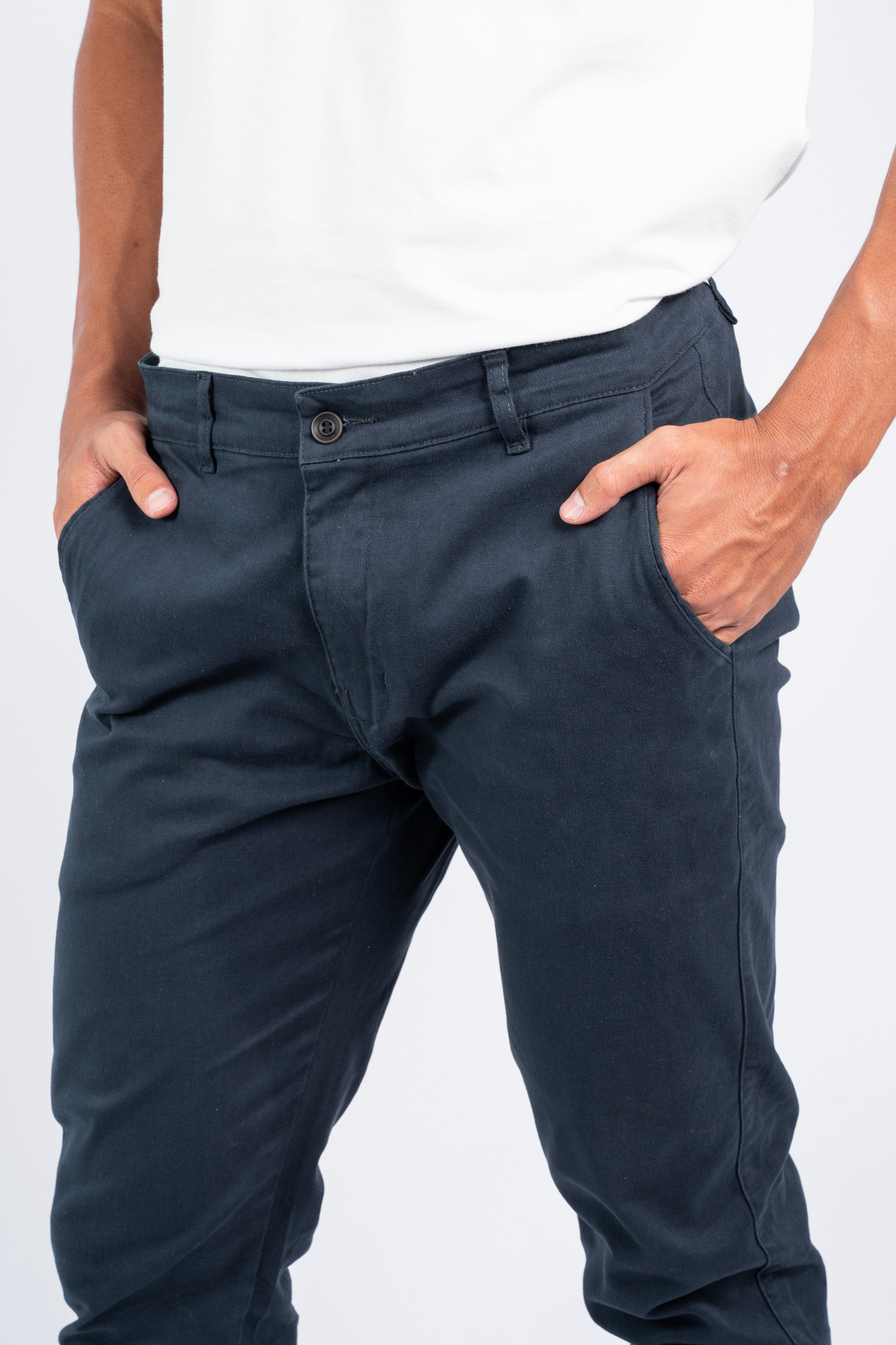 Calça Chino Sarja Azul marinho