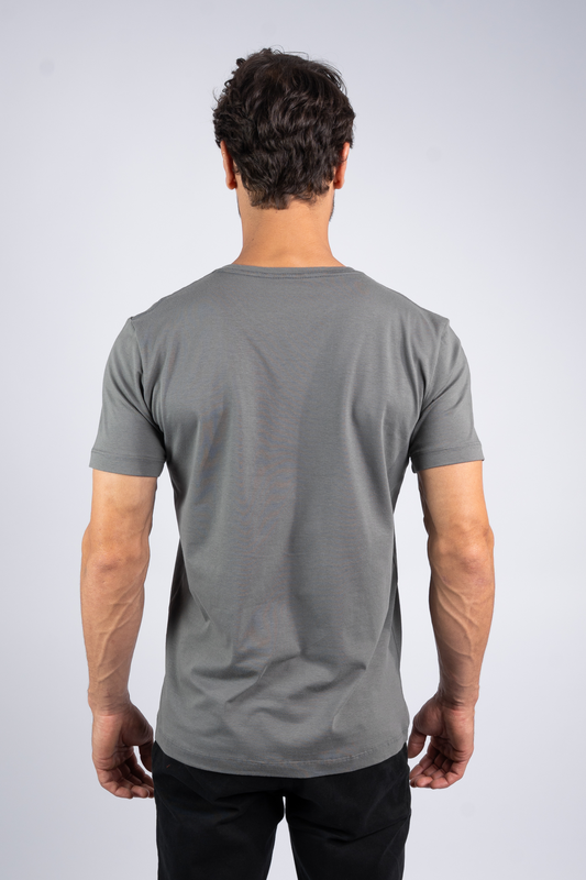 Camiseta Algodão Egípcio Gola V Cinza