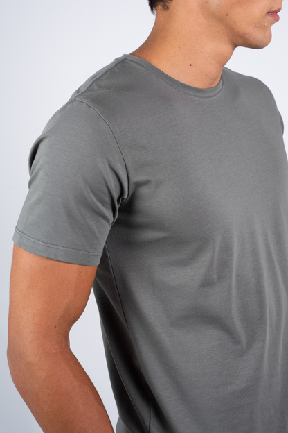Camiseta Algodão Egípcio Gola O Cinza