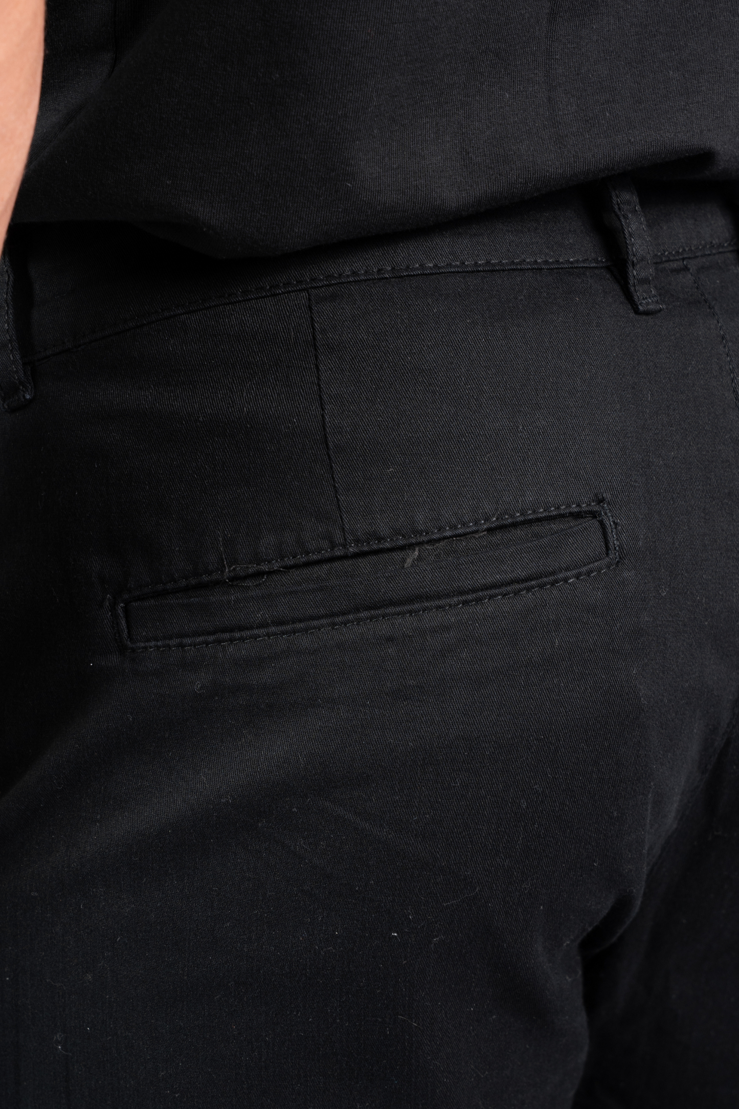 Bermuda Chino Clássic Preta