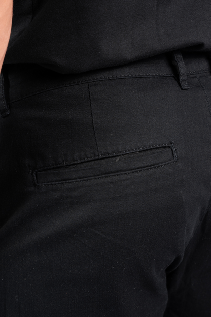 Bermuda Chino Clássic Preta